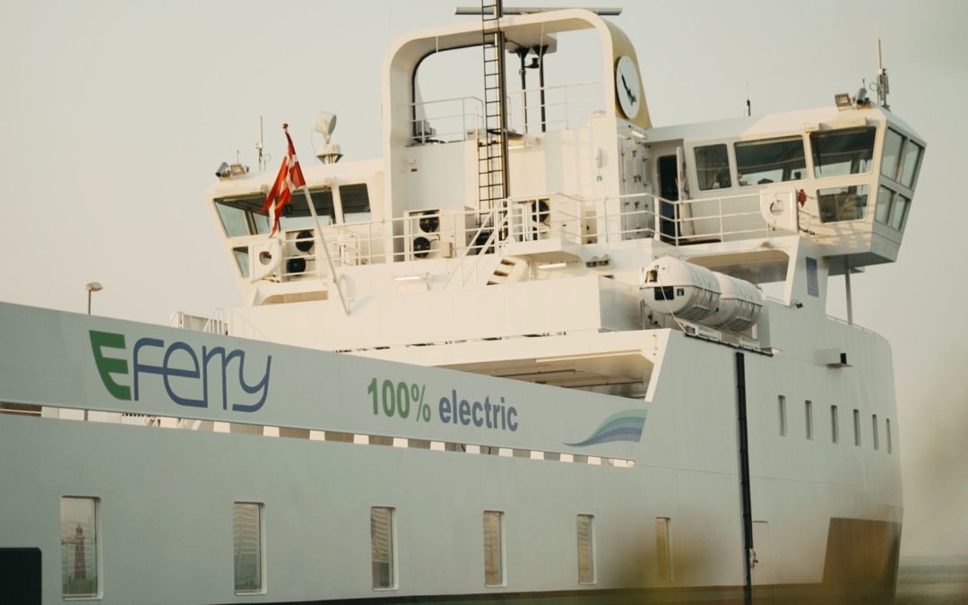 Ellen, el ferry eléctrico que navega 92 kilómetros con baterías