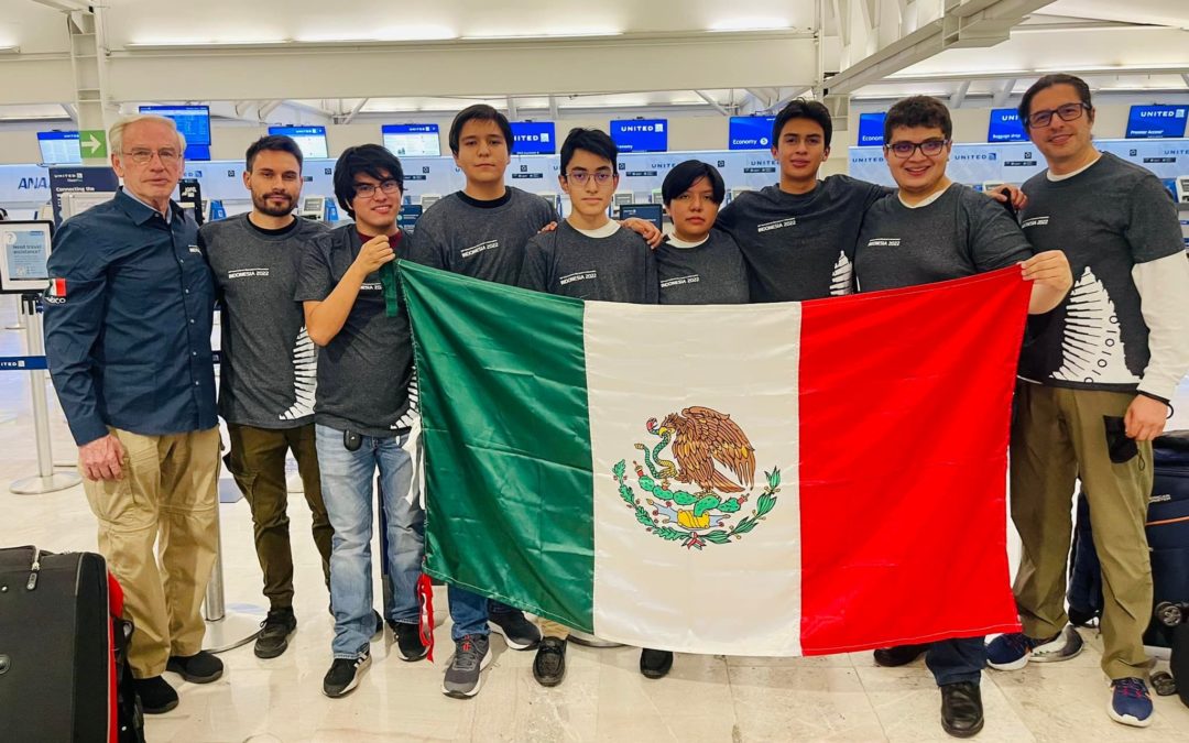 Triunfa México con tres medallas en la Olimpiada Internacional de Informática IOI 2022 en Indonesia