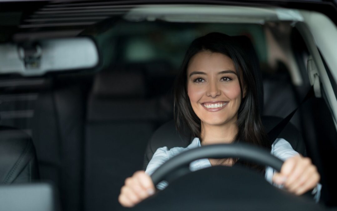 Mujeres encuentran en aplicaciones de movilidad una oportunidad para iniciar su libertad financiera: Cabify