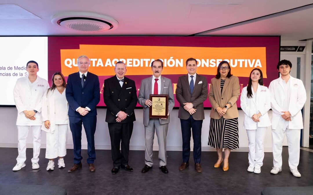 COMAEM reacredita por quinta ocasión consecutiva la Carrera de Médico Cirujano de la UAG